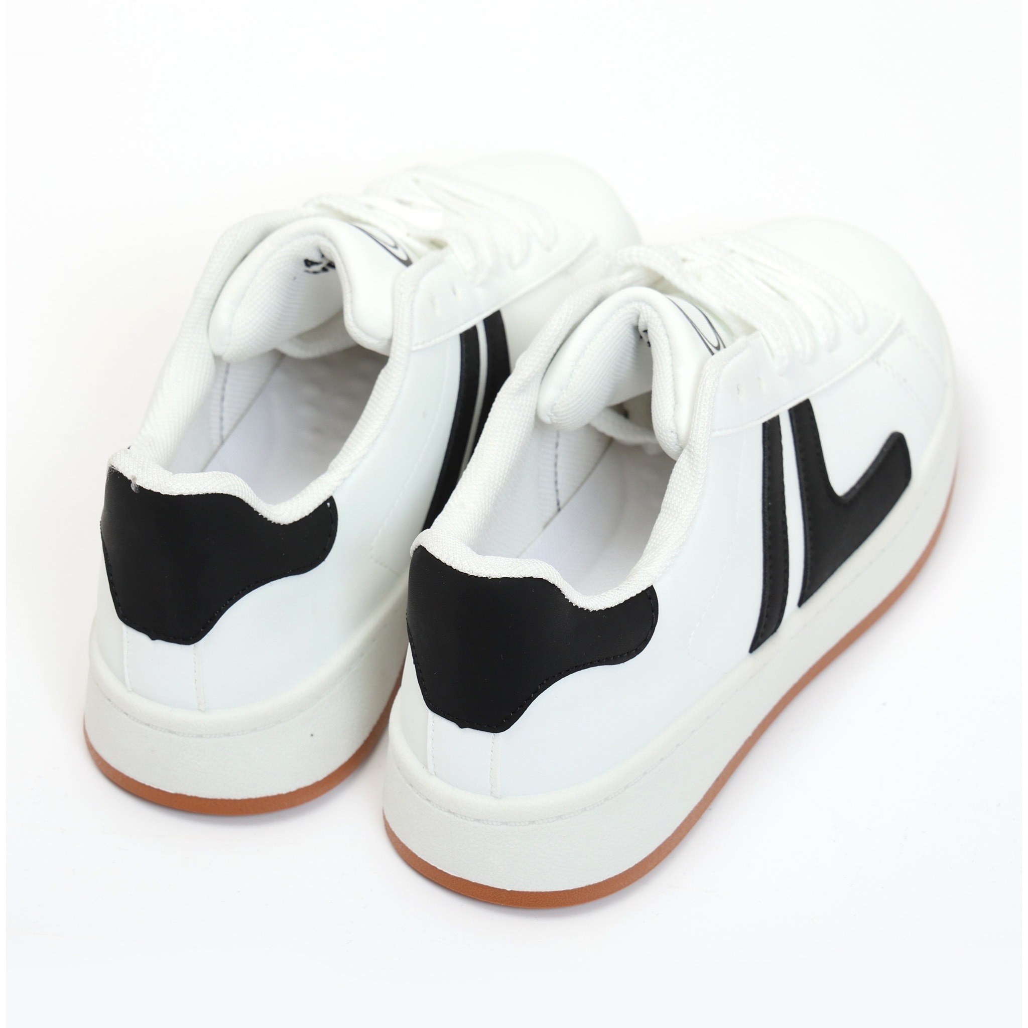 Sneakers in simil pelle bicolore