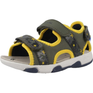 Sandalias Niño de la marca GEOX  modelo B SANDAL MULTY BOY VERDE