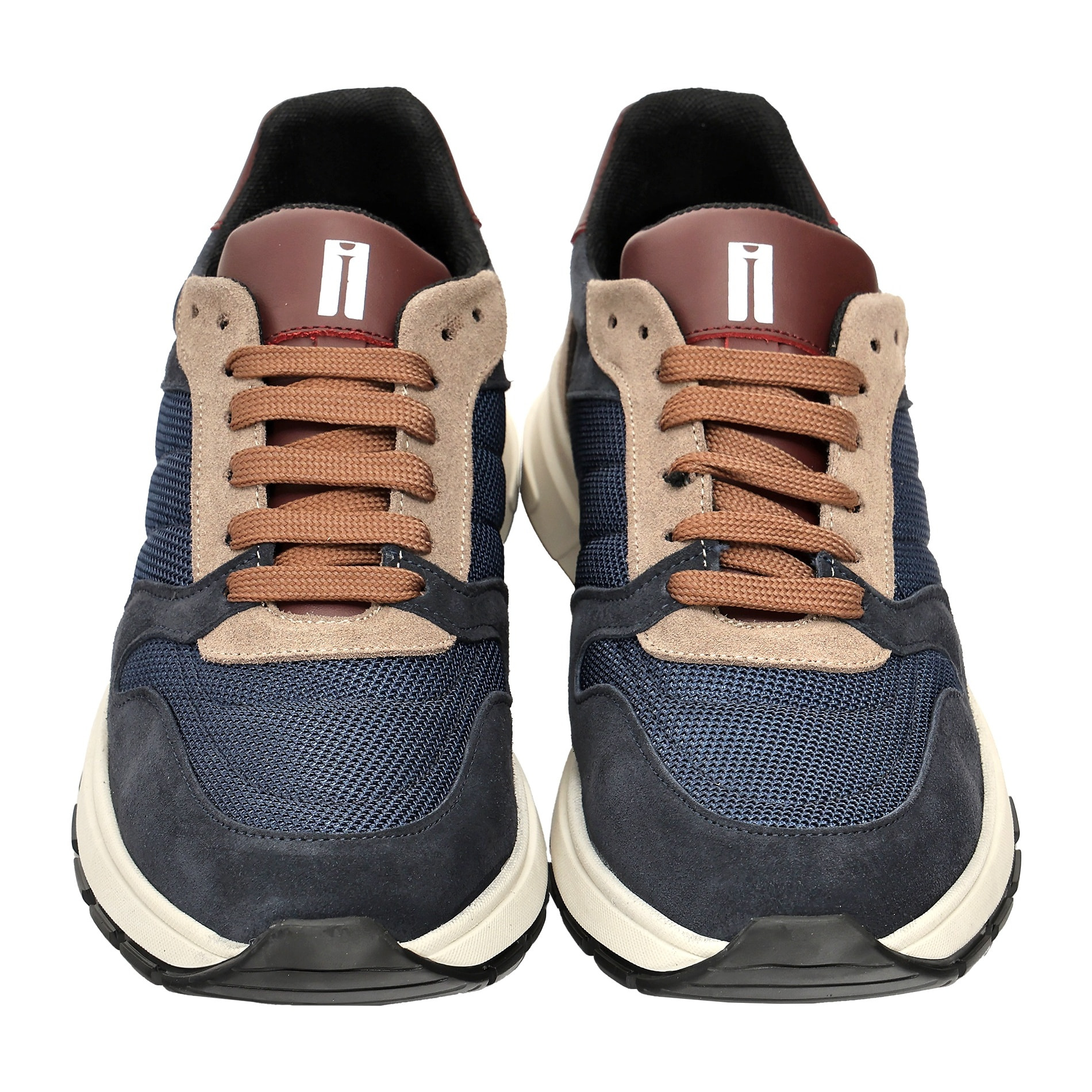 Sneakers in camoscio