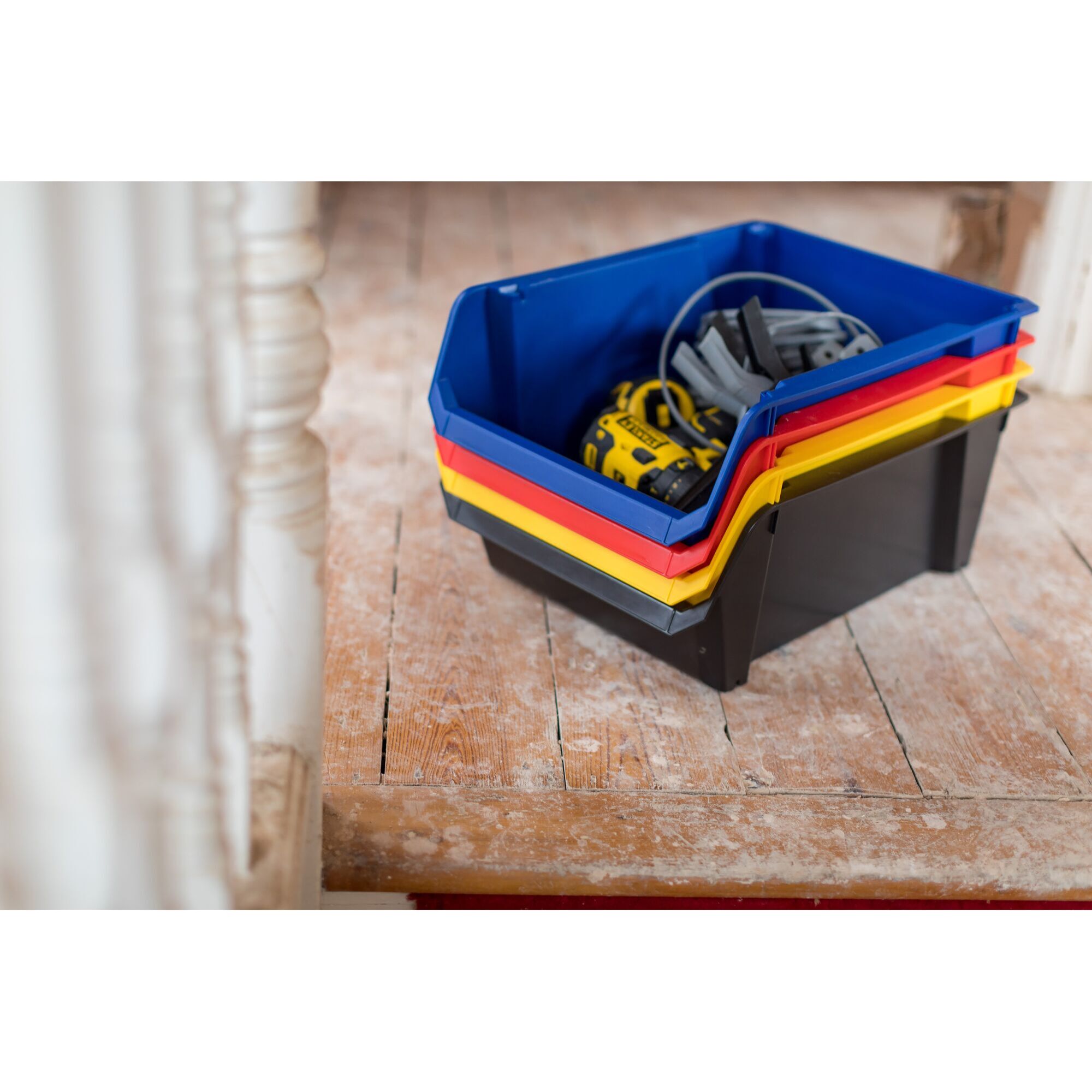 Bac de rangement à bec Bleu - 16,6 L STANLEY