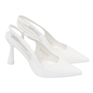 Dècolletè slingback in simil pelle verniciata con tacco a rocchetto tondo