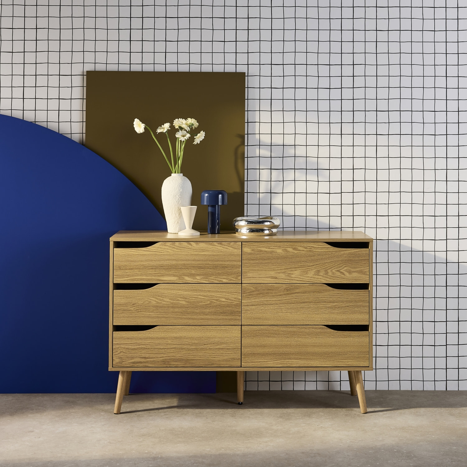 Commode effet frêne. 6 tiroirs. pieds en pin massif