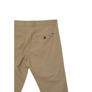 Pantaloni chino slim