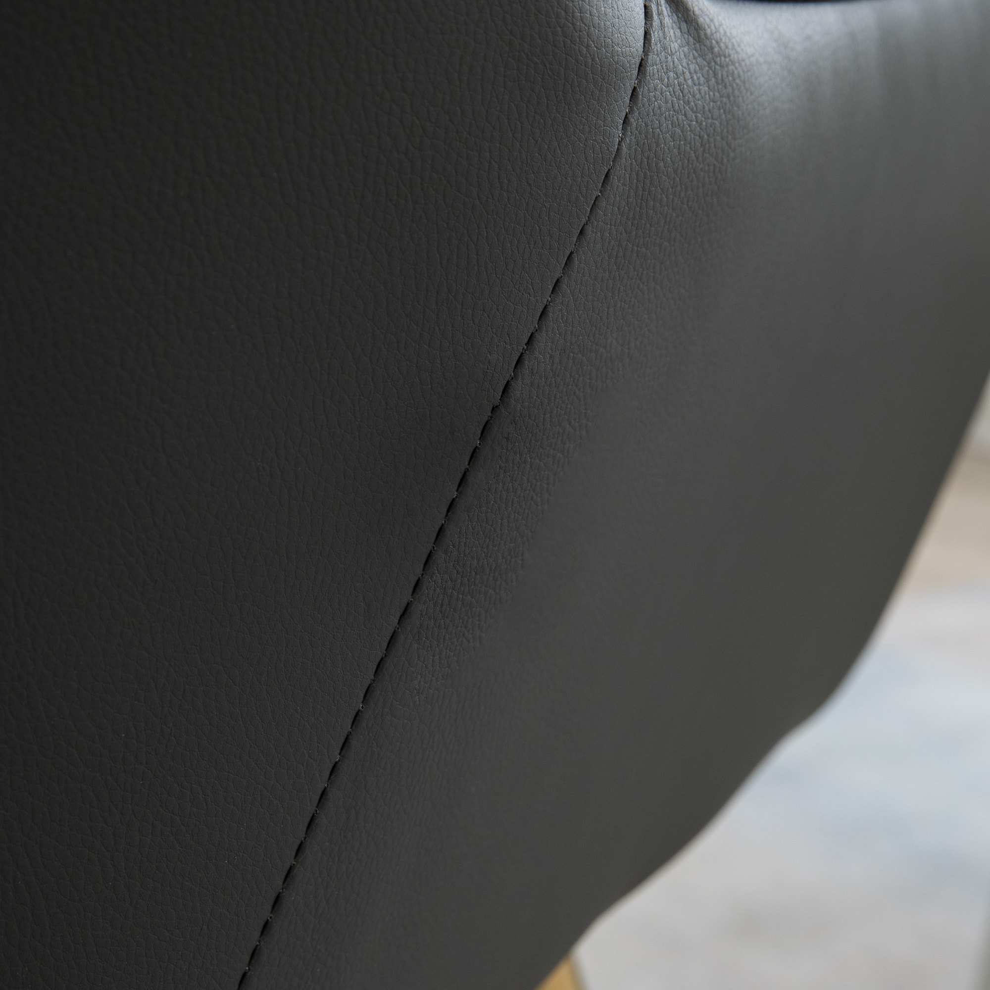 Butaca de Salón Sillón de Salón Tapizado en Cuero Sintético y Terciopelo con Reposabrazos Patas Doradas y Marco de Acero Butaca para Dormitorio Sala de Estar Carga 120 kg Gris