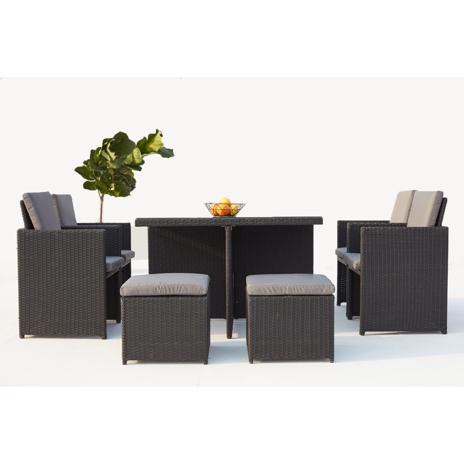 Table et chaises 8 places encastrables en résine noir/gris DALMA