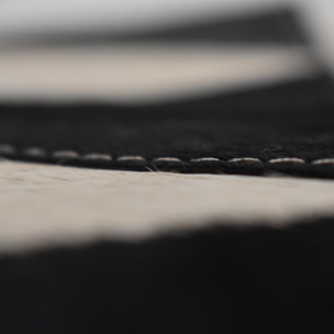 Tapis en cuir assemblé et cousu à la main NUGU