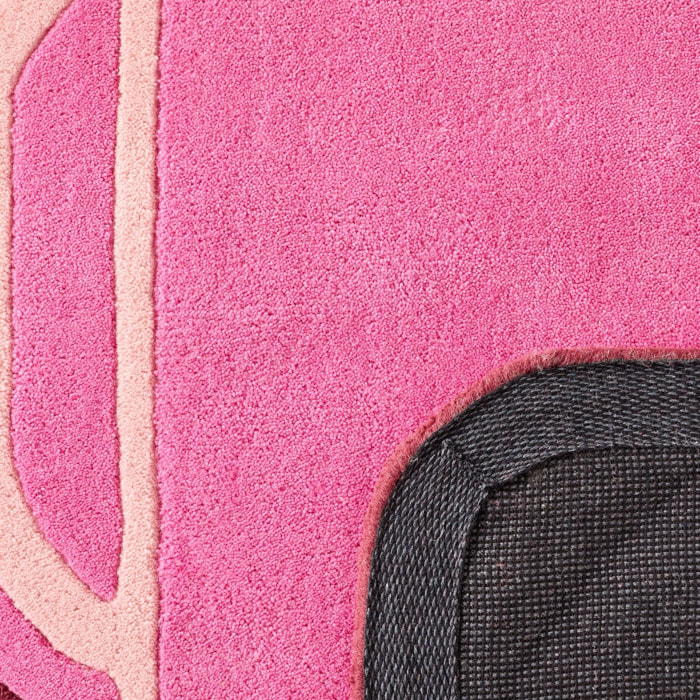 PANTONE - Tapis en laine fait main NUAGE SUCRE à motif géométrique rose