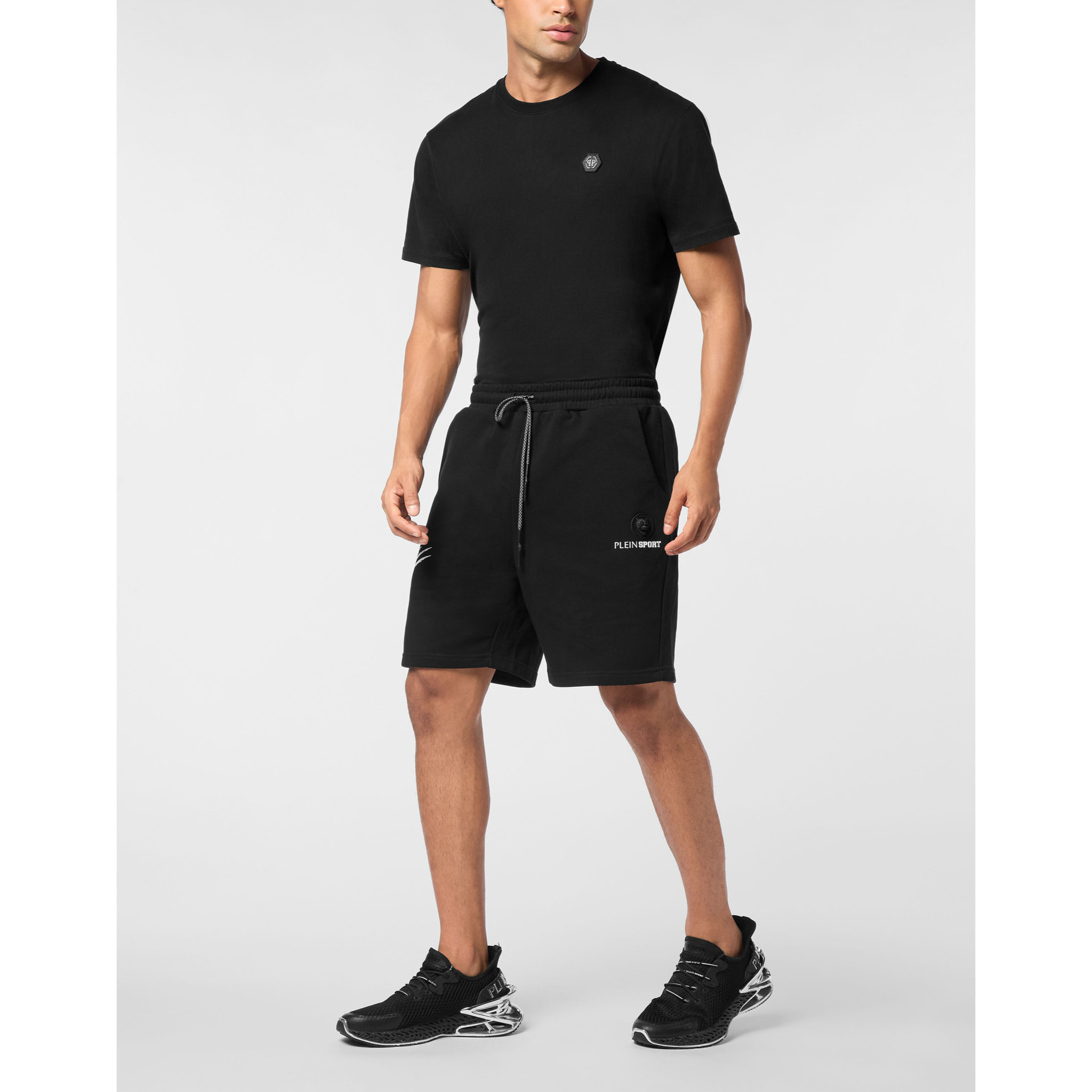 PLEIN SPORT Pantalones cortos deportivos SCRATCH
