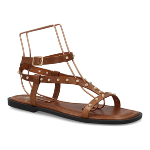 Sandalia plana mujer con tachuelas metálicas