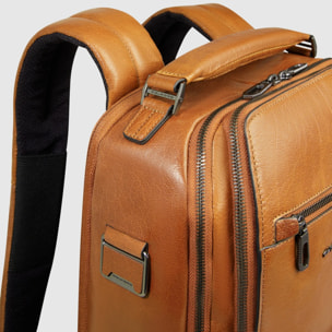 Piquadro Zaino da viaggio in pelle porta pc e iPad® con protezioni antiurto e RFID