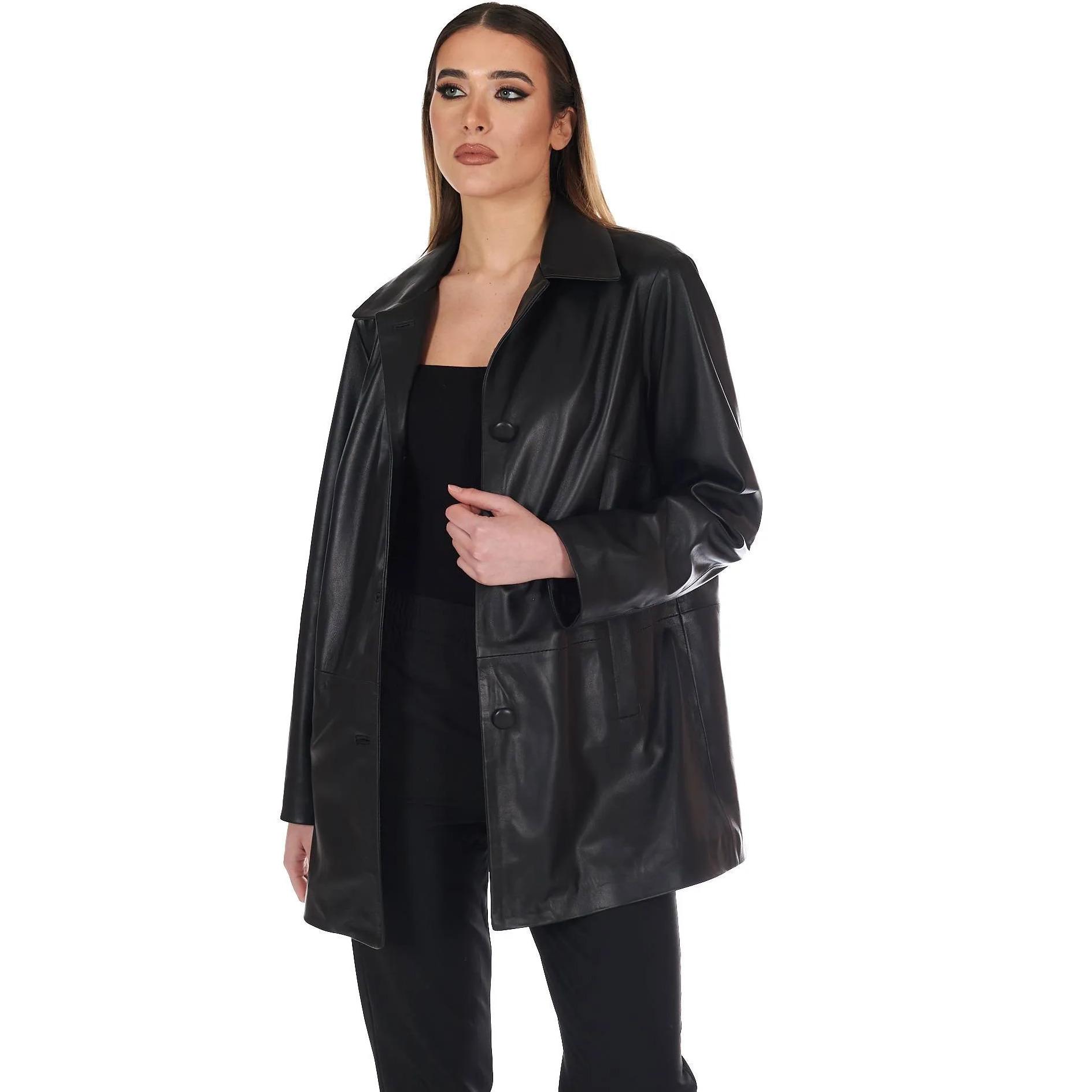 Giacca in pelle nera monopetto versione oversize