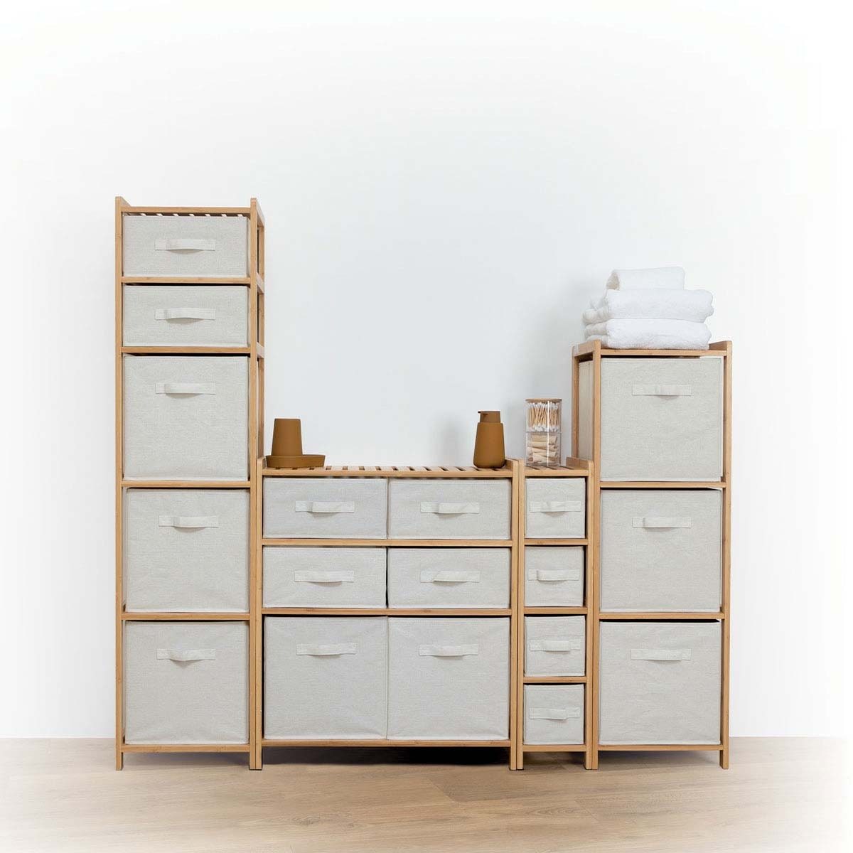 Étagère avec 5 paniers "Tidy box" en bambou marron