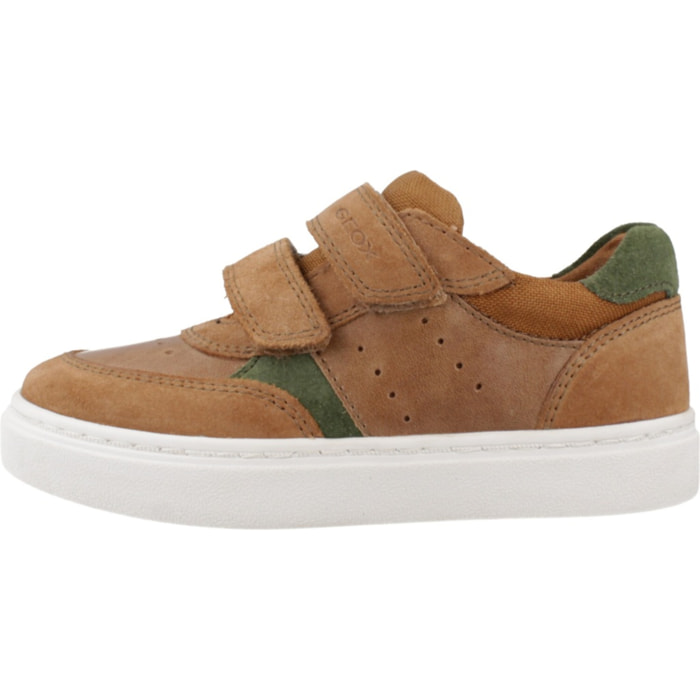 Zapatillas Niño de la marca GEOX  modelo B NASHIK BOY MARRON