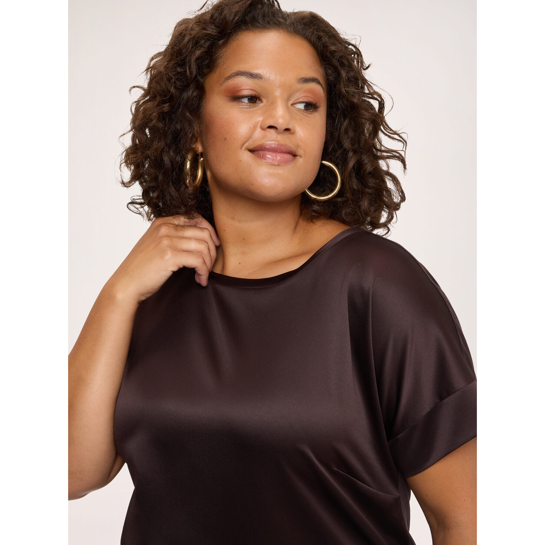 Fiorella Rubino - T-shirt bimaterica in raso e jersey - Marrone
