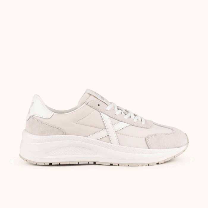 MUNICH AGORA 02 Zapatillas de estética urbana y técnica en color beige y blanco