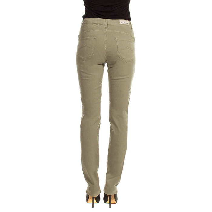 PANTALONE IN GABARDINA MOD.753 . Vita alta e gamba confortevole.