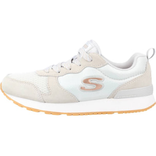 Zapatillas Niño de la marca SKECHERS  modelo RETROSPECT Beige