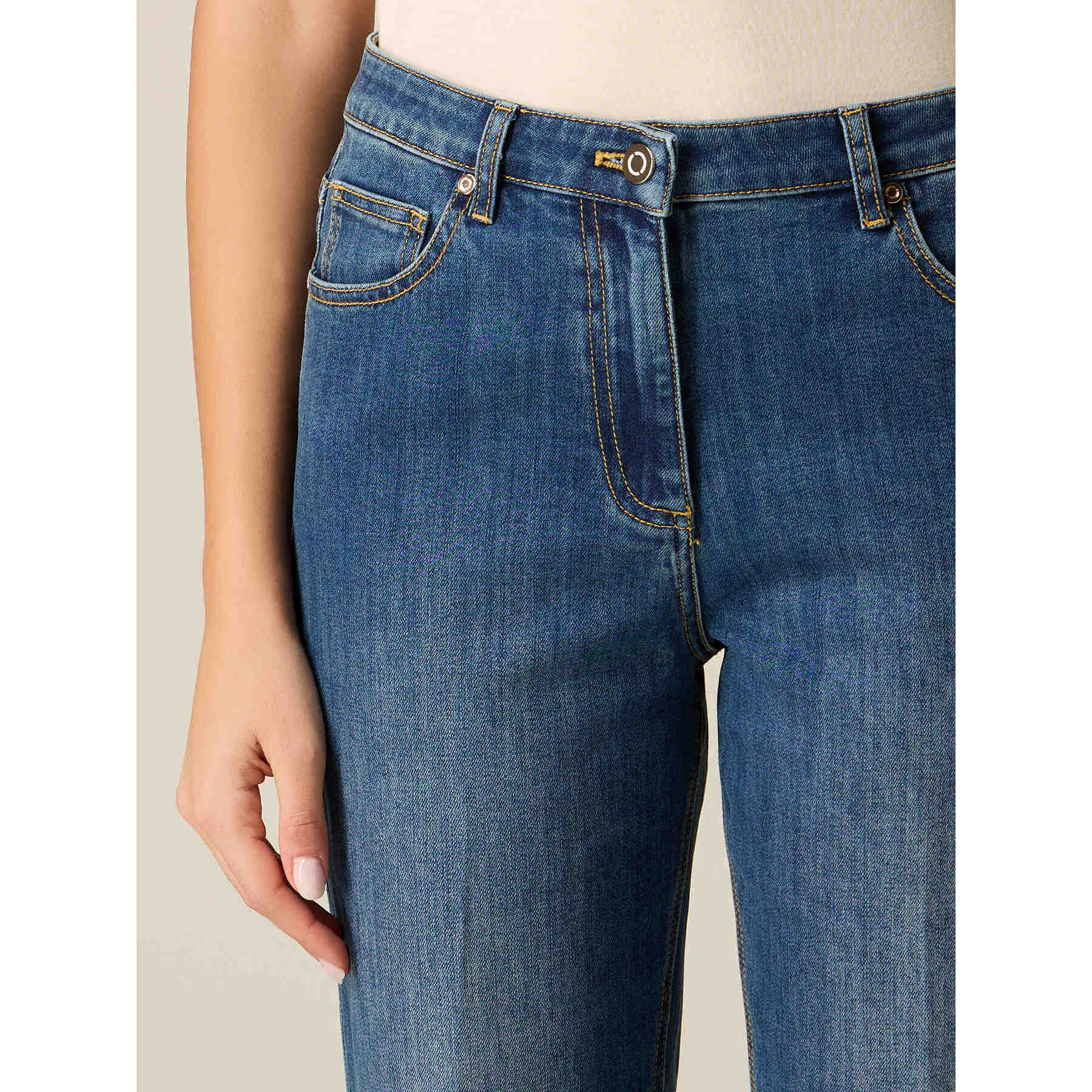 Oltre - Jeans regular relaxed con risvolto - Blu