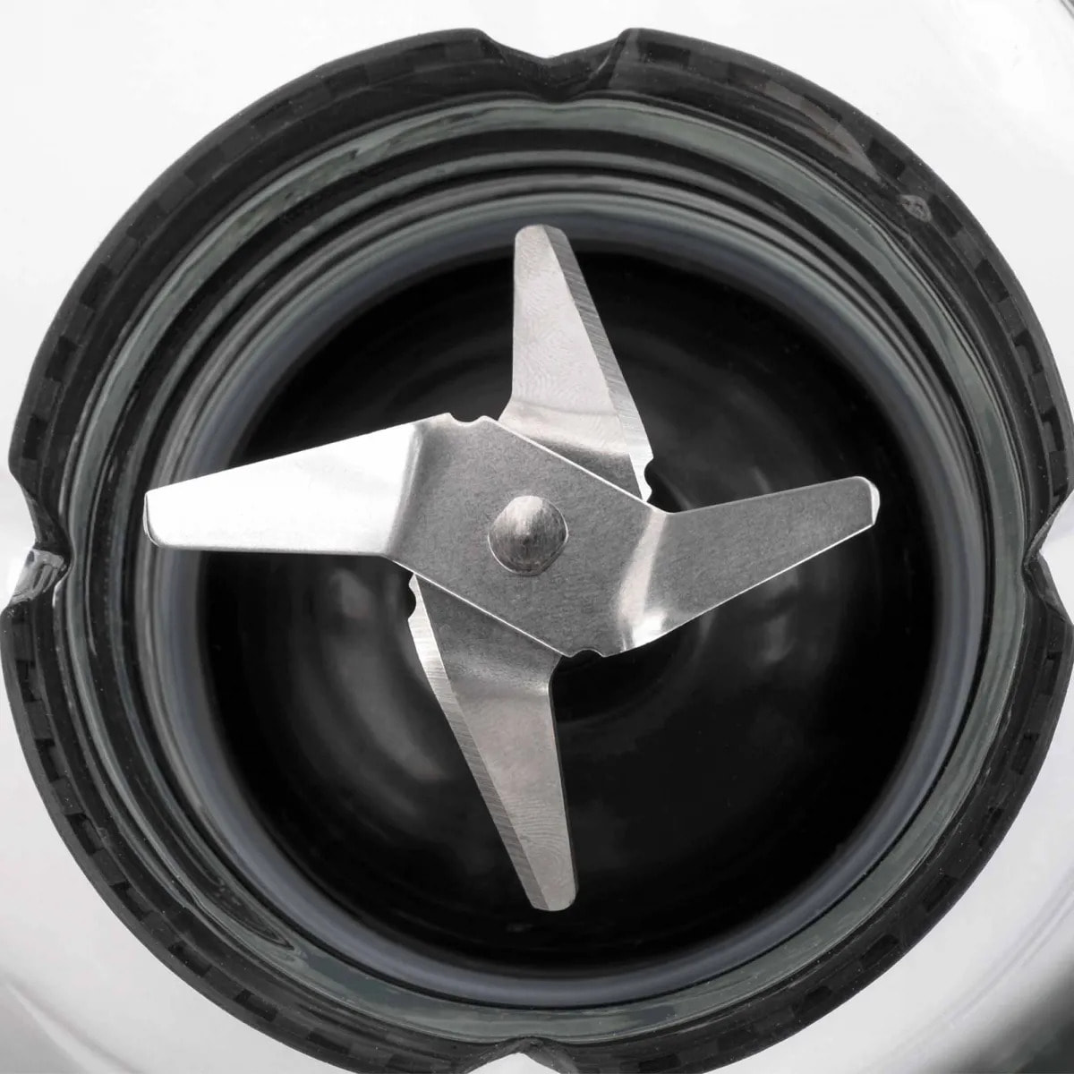 Batidora de vaso JATA JEBT1243 de 1300 W. 6 cuchillas. 4 velocidades + pulse. Pica hielo