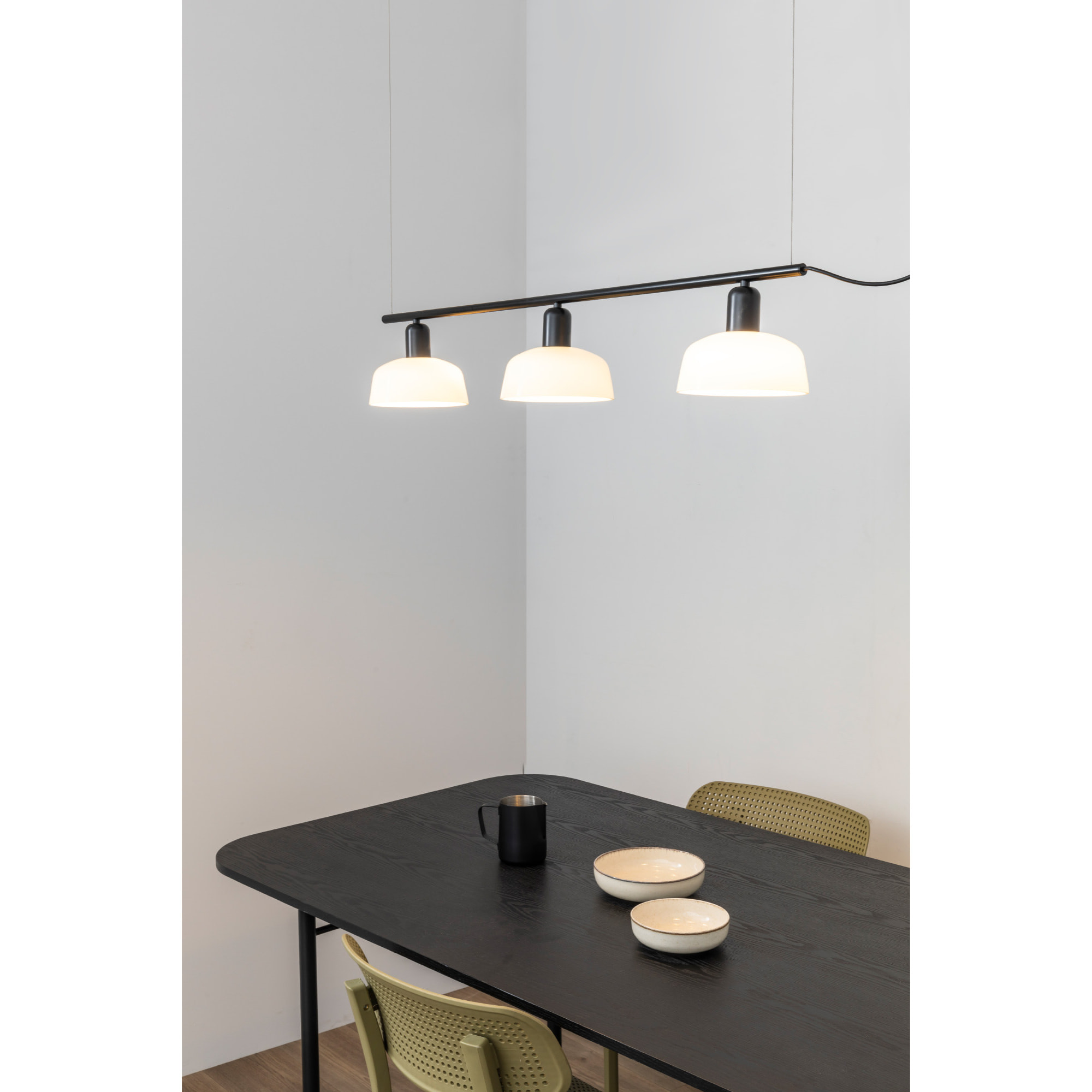 TATAWIN LINEAL S Lampe suspension linéaire blanche