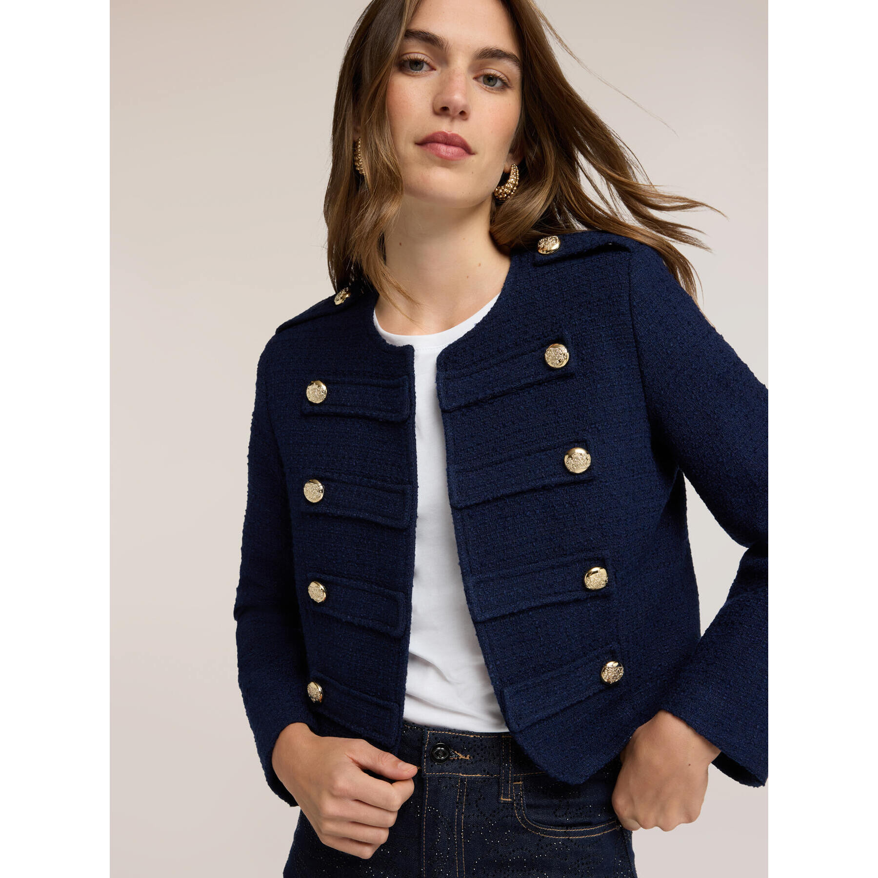 Motivi - Chaqueta corta de tweed con botones joya - Azul