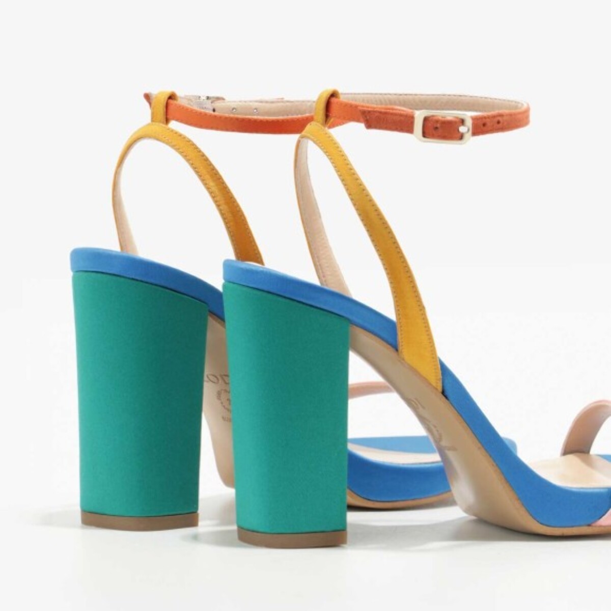 SANDALIAS MULTICOLOR AZUL ILARIA-TE