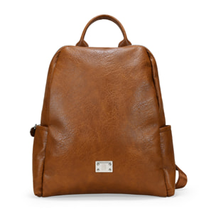 Mochila cuero con cremallera y bolsillos laterales