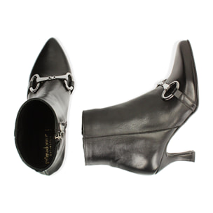 Ankle boots neri in pelle, tacco 8 cm