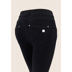 Pantaloni N.O.W.® skinny vita media in jersey effetto denim