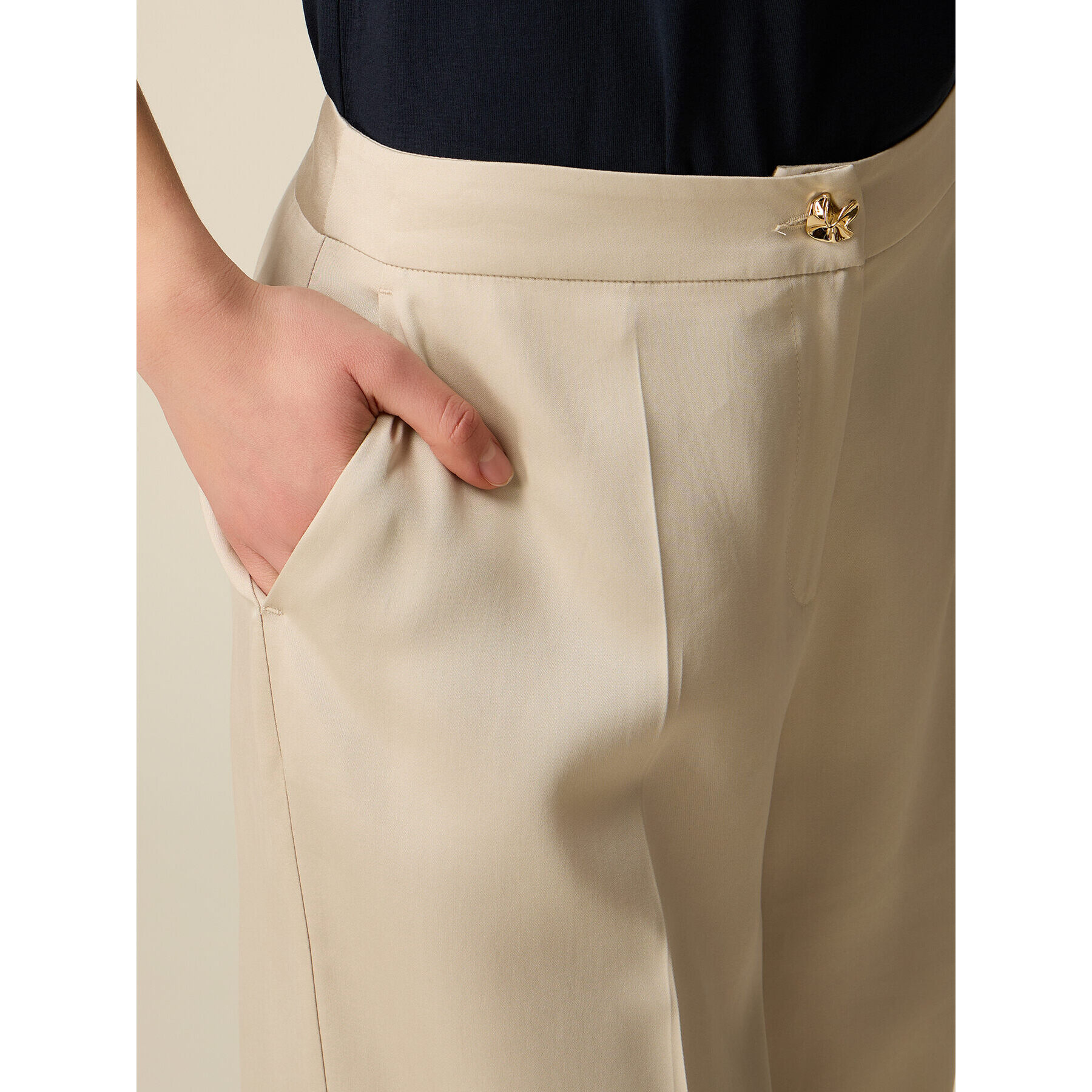 Oltre - Pantalones cropped de lyocell - Beige