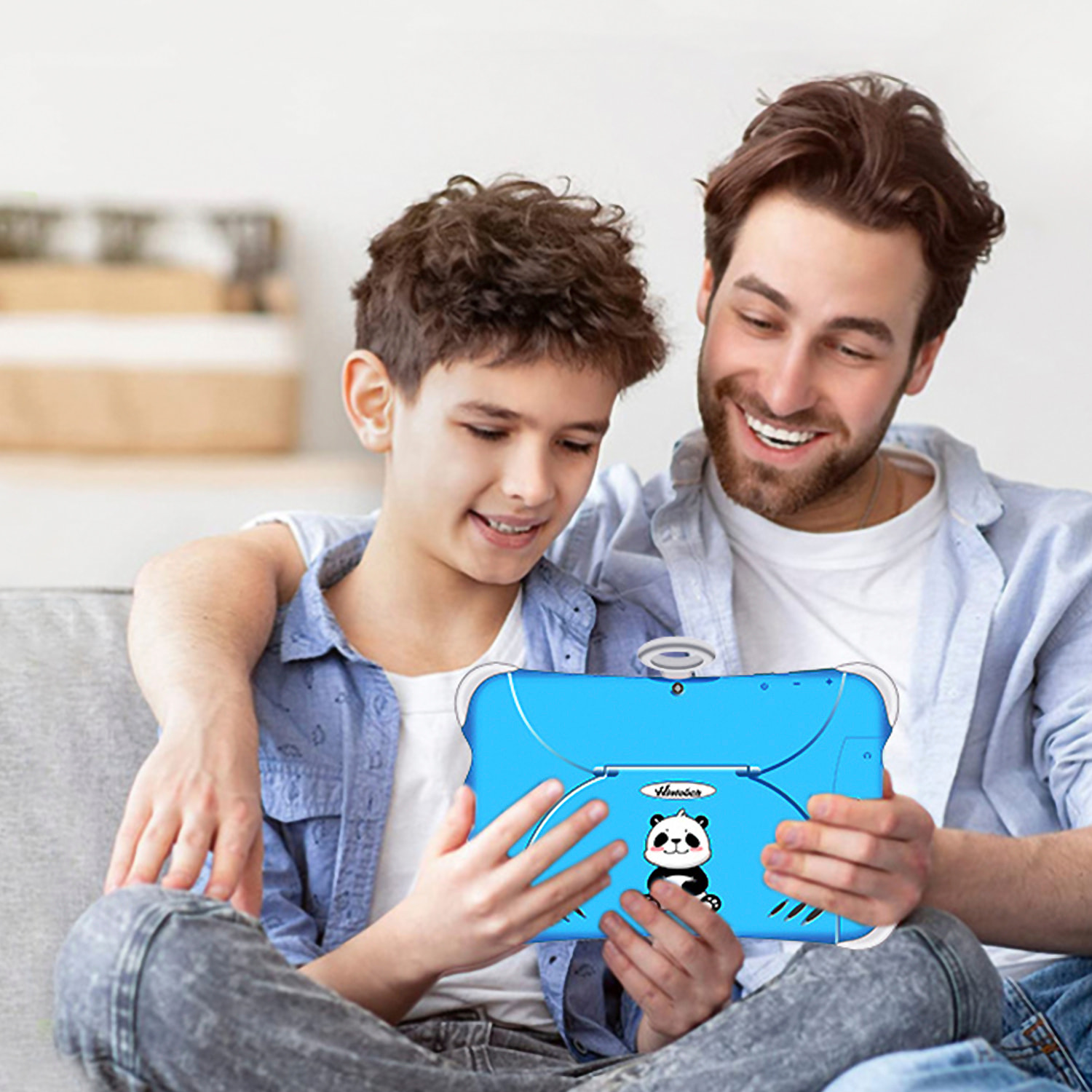 Tablet per bambini K712 3G WiFi. Sistema operativo Android 10. Schermo da 7'' 1024x600px. MTK8321Quad-Core 2 GB di RAM + 16 GB. Doppia fotocamera.