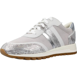 Sneakers de  Mujer de la marca GEOX  modelo D TABELYA PLATA
