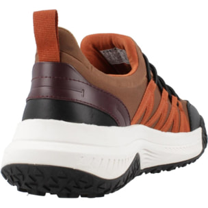 Sneakers de  Mujer de la marca GEOX  modelo D OLIVIERA MARRON