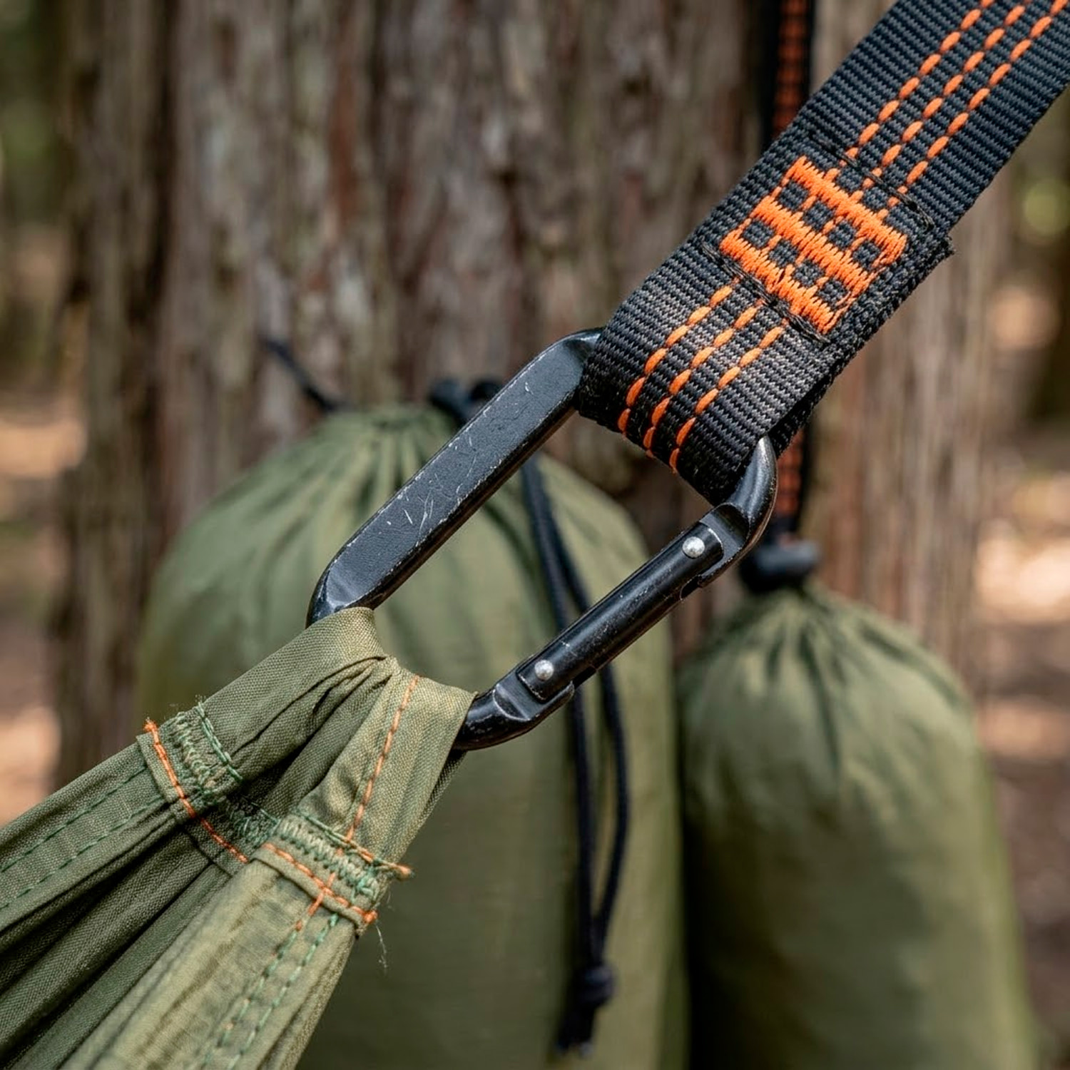 Amaca Da Campeggio Con Zanzariera Integrata 3 In 1 In Nylon 210T Portatile Per Trekking Escursioni Spiaggia Giardino Outdoor Supporto 300 Kg 270 x 140 Cm Verde Militare