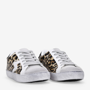 Zapatillas deportivas leopardo con cordones