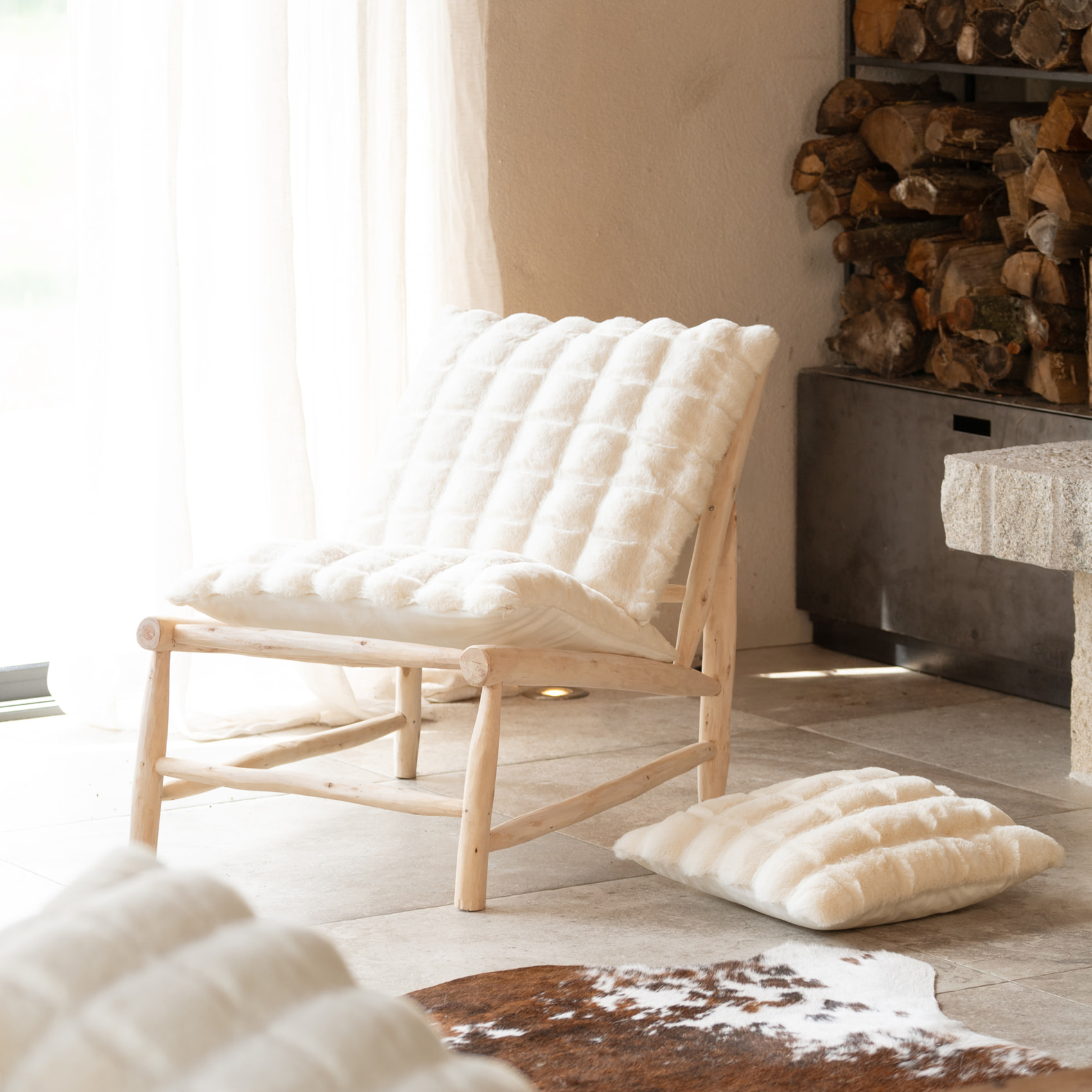 Housse de coussin imitation fourrure  - Effet 3D - Ecru