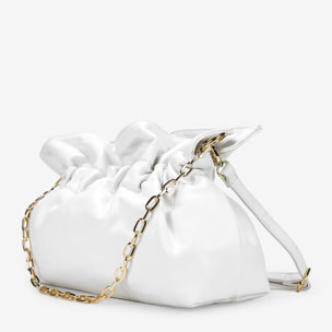 Bolso de hombro blanco con cadena