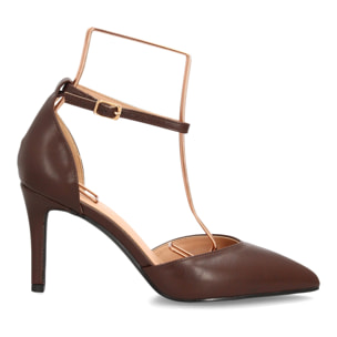 Zapatos elegantes de tacon fino para mujer.