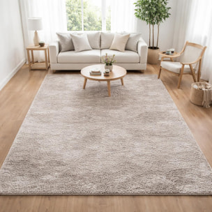 Tapis longs poils shaggy fait main motif uni TATI