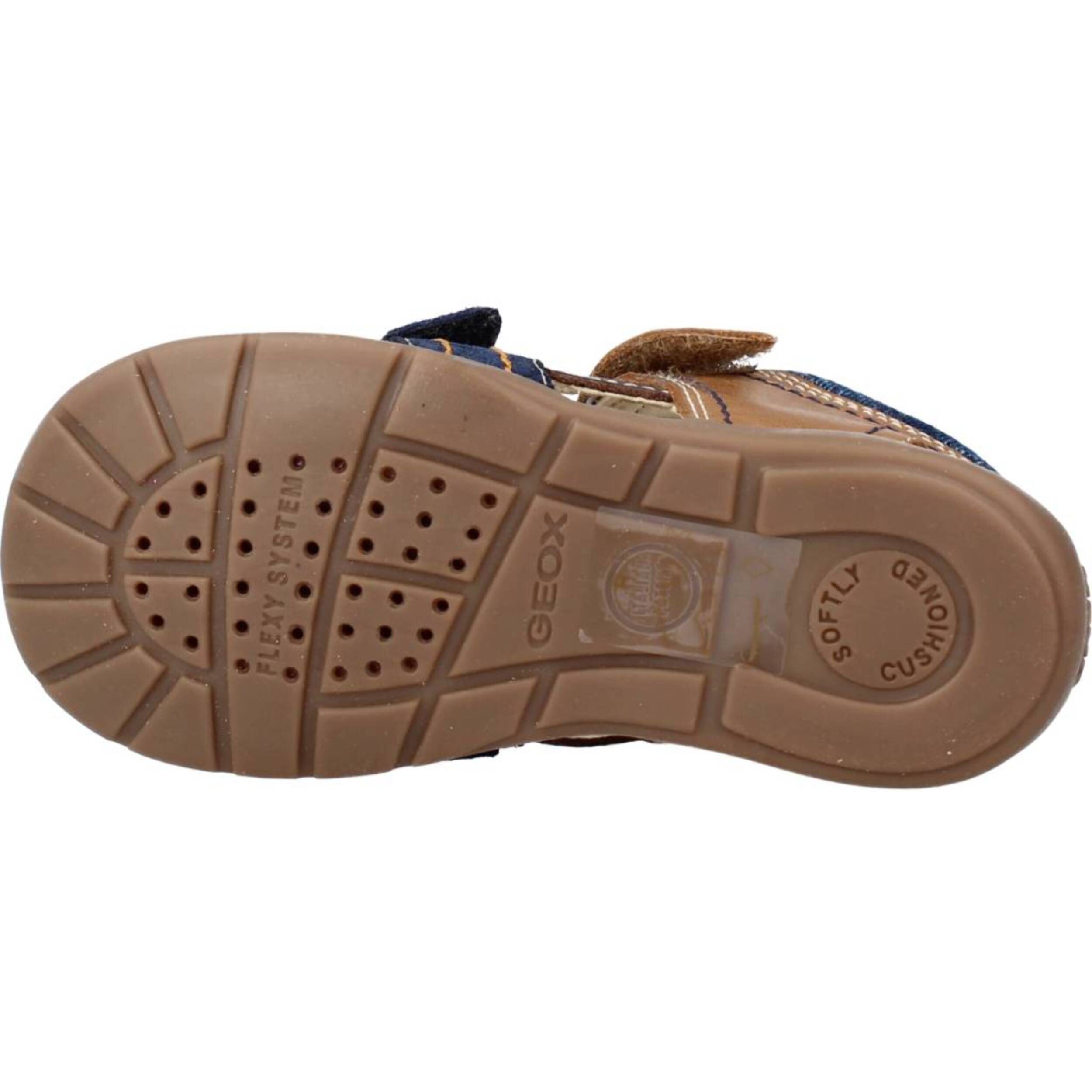 Sandalias Niño de la marca GEOX  modelo B KAYTAN A MARRON