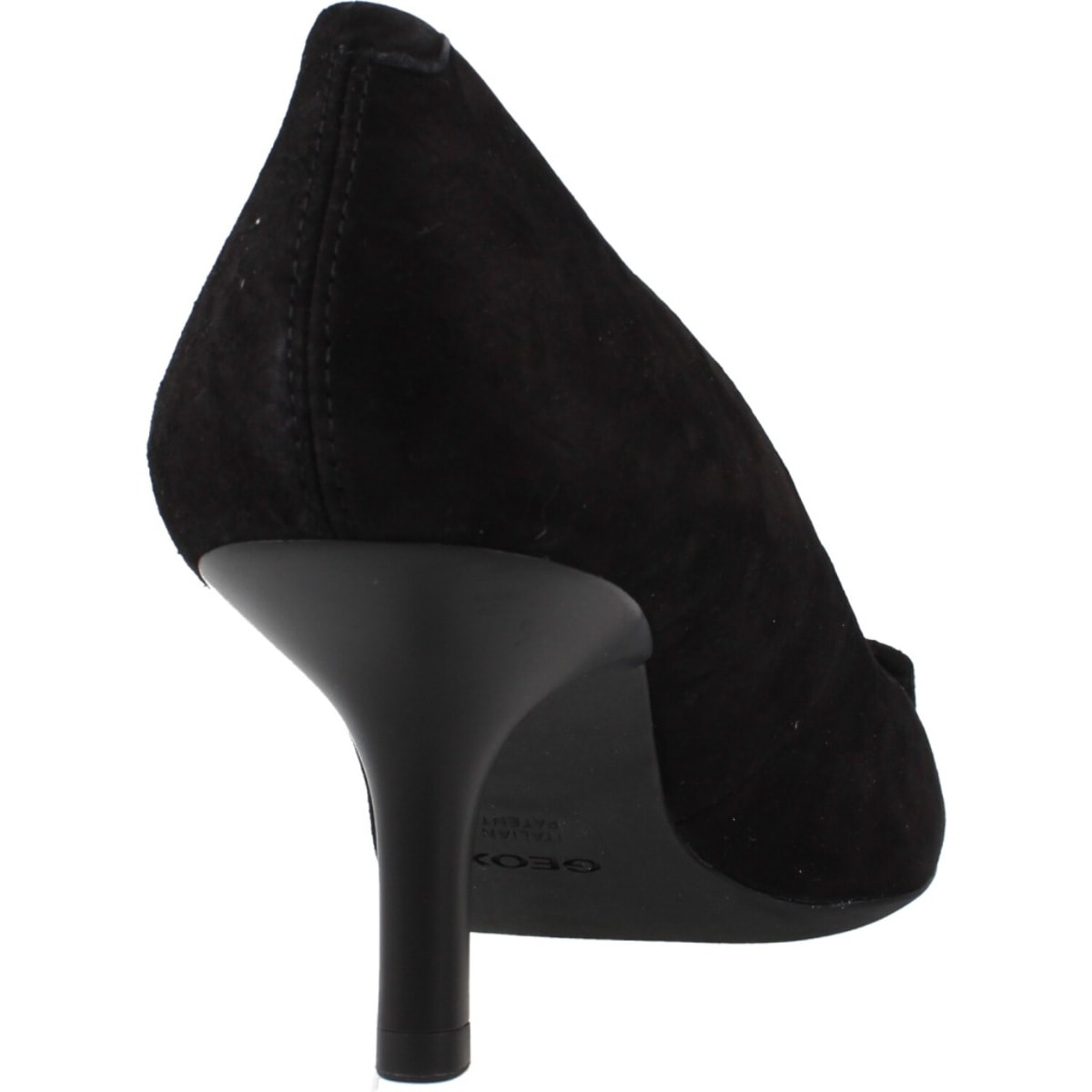 Salones Mujer de la marca GEOX  modelo D56YBC 00021 NEGRO
