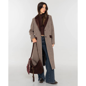 Abrigo de cuadros con cuello de solapa