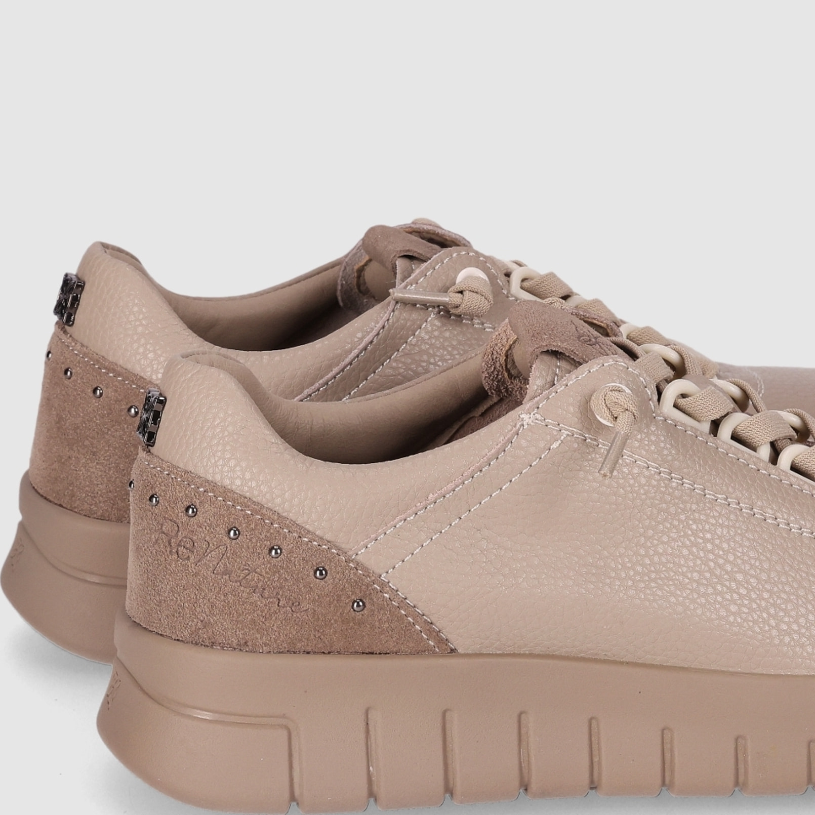 Zapatos de Piel - Beig - Tacón: Bajo