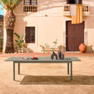 Table de jardin kaki SEATTLE extensible aluminium. 10 places. 227 / 290 x 100 x 75 cm