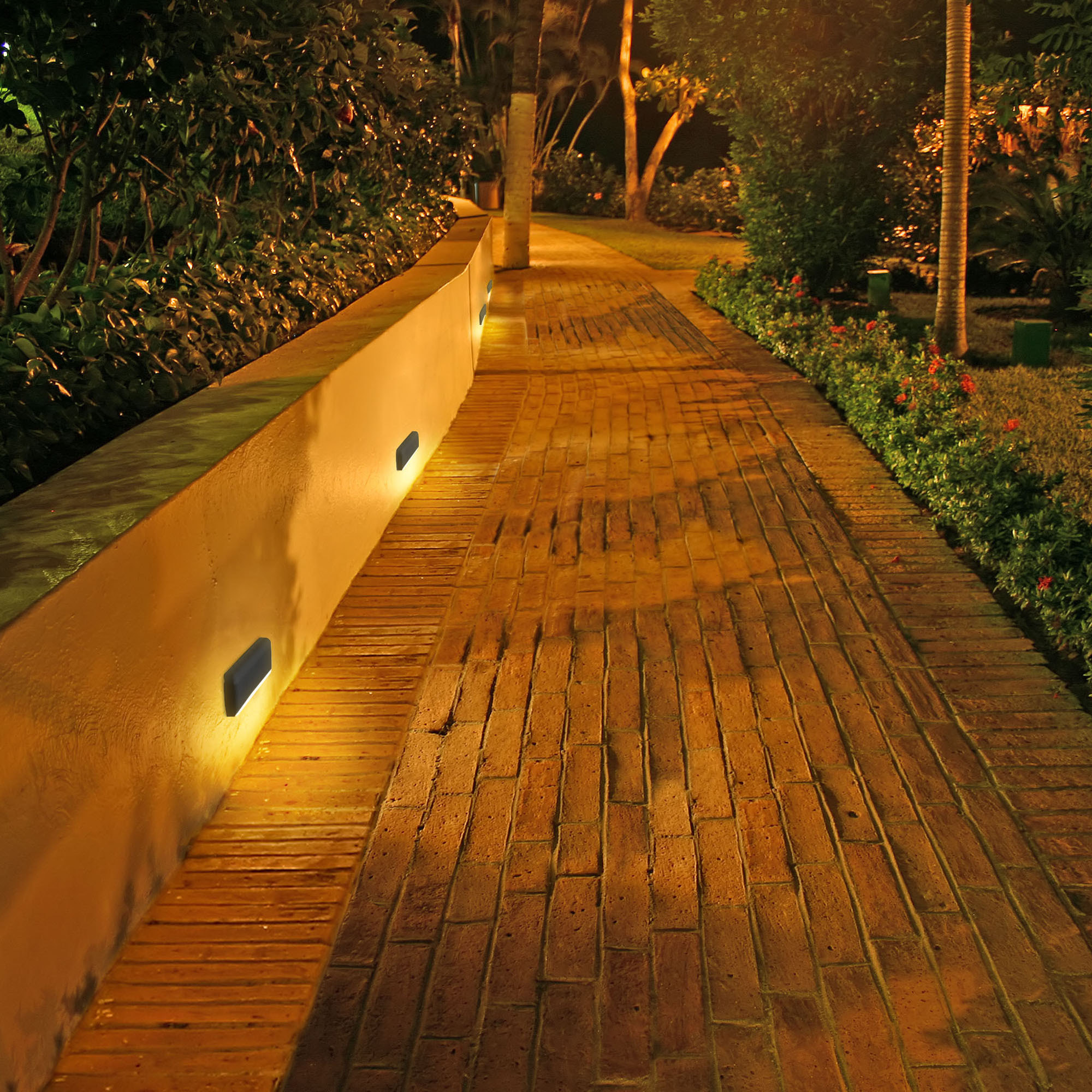 FORLIGHT Aplique IP65 Mocca LED 4.7 Blanco cálido - 3000K ON-OFF Negro 490.00