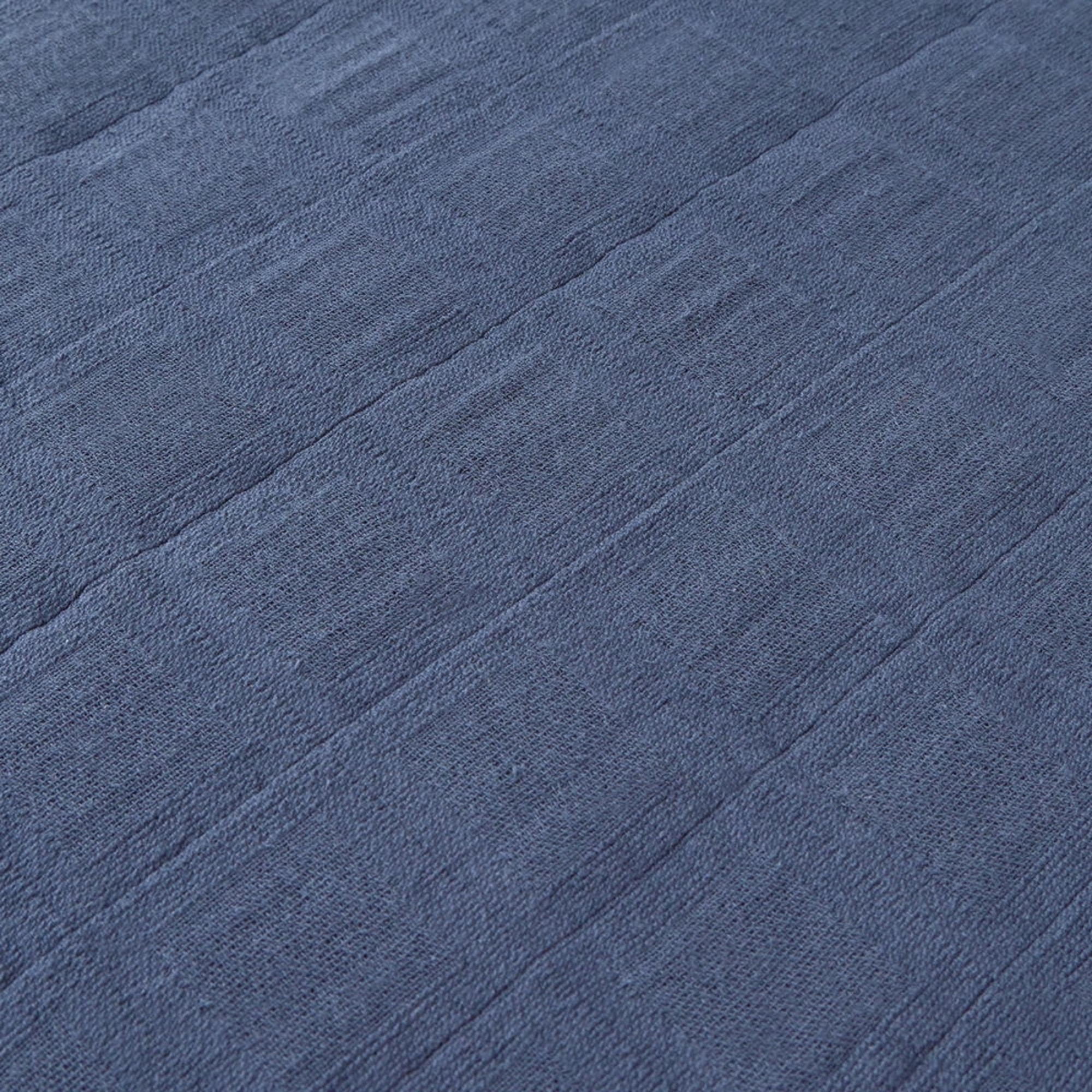 Colcha de algodón acolchada Cala color azul oscuro 100% Algodón