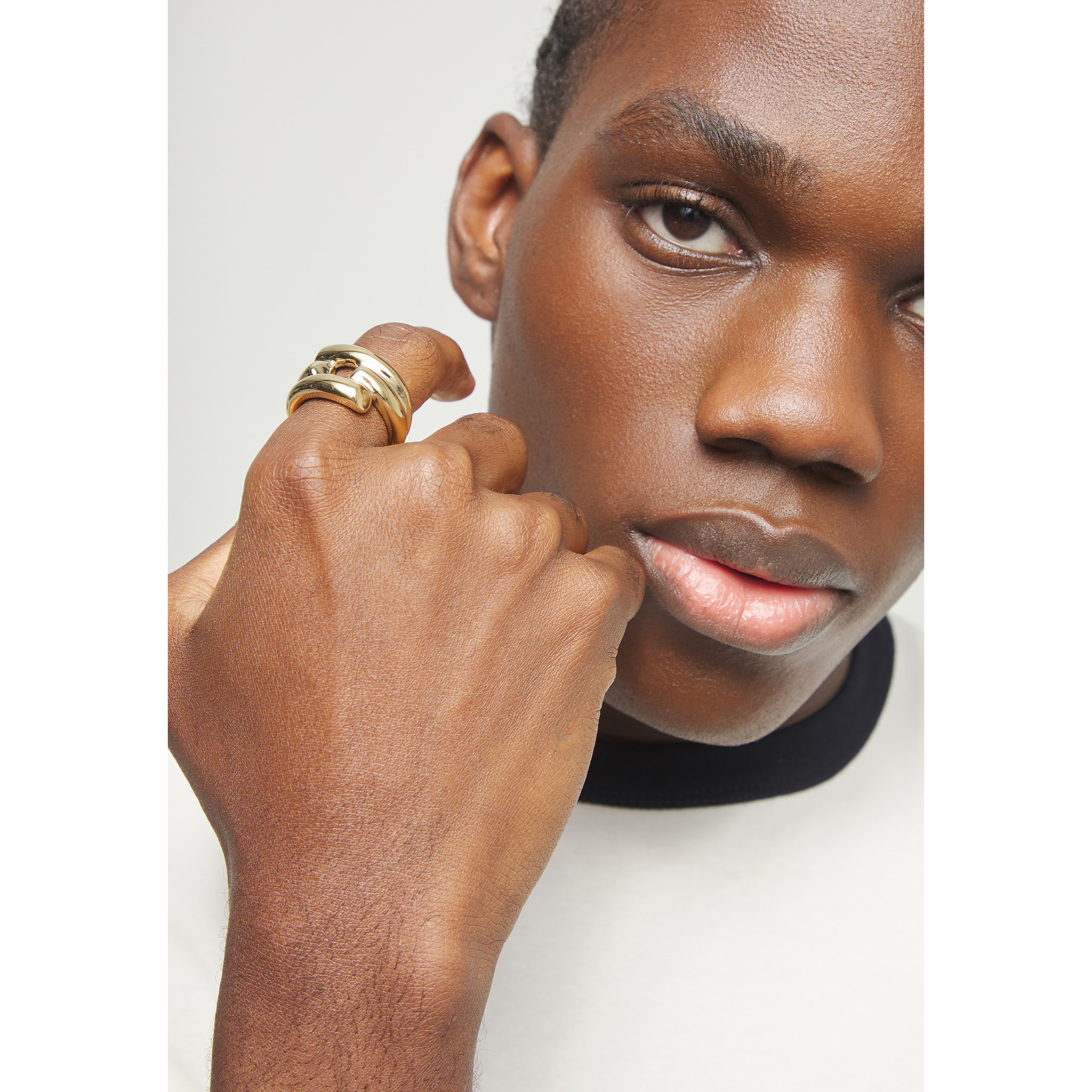 Anillo RAÍCES PLATEADO 12