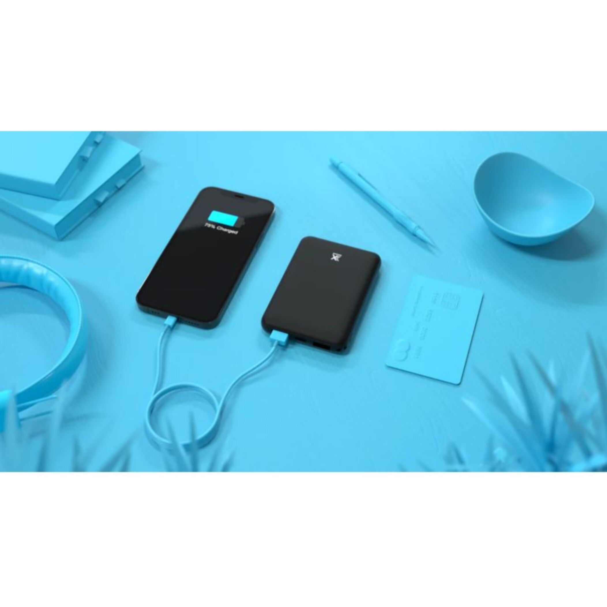 Batterie externe XMOOVE 5000mAh 2 USB 2.1A