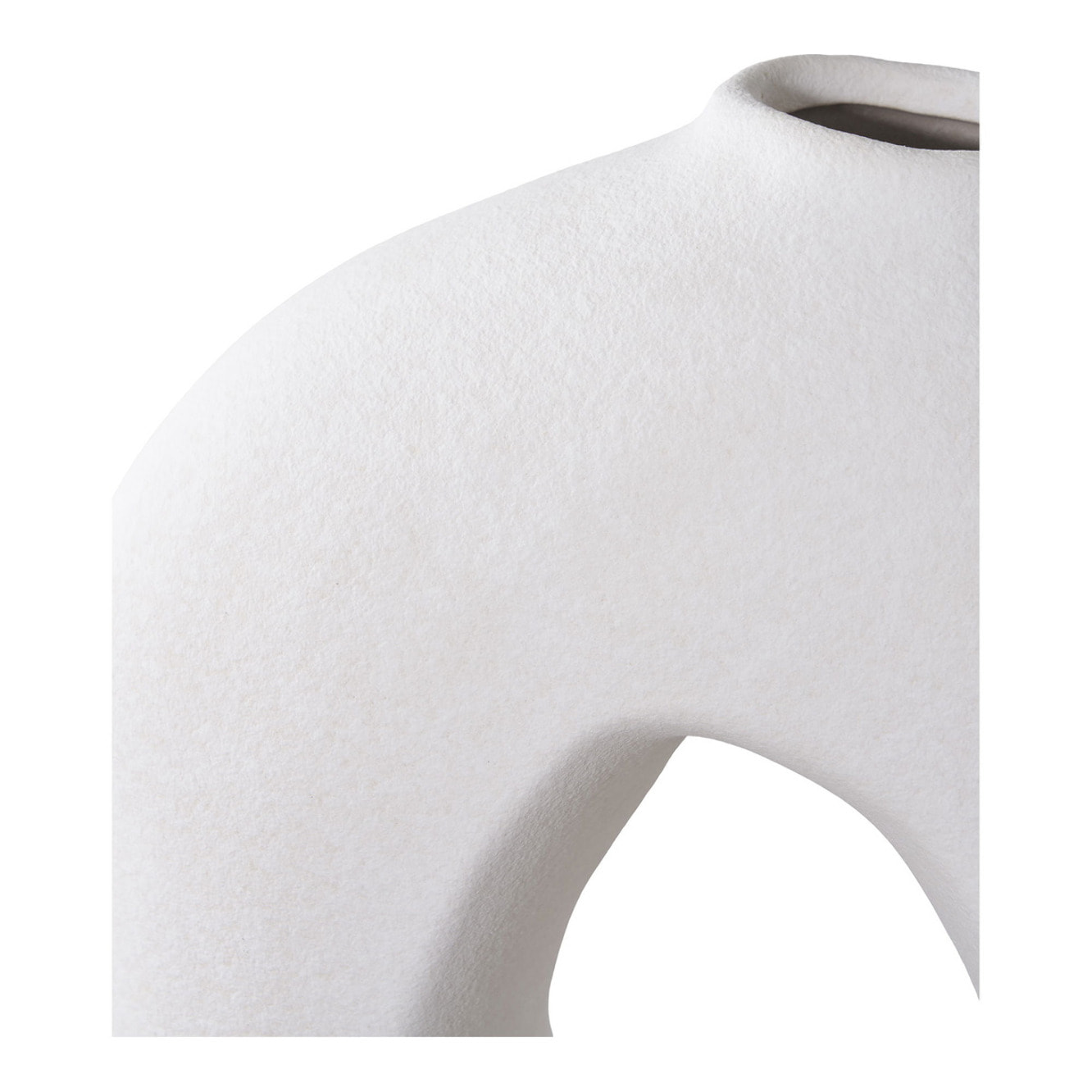 Vaso in ceramica bianca forma organica con apertura triangolare 24×10,5×27,8 cm