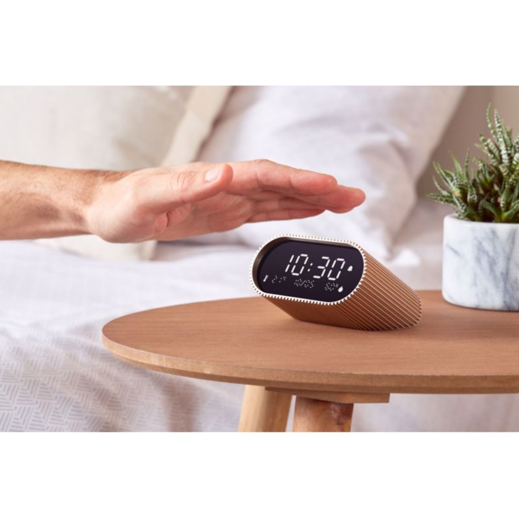 Réveil LEXON Ray Clock Thermomètre et Hygromètre Or